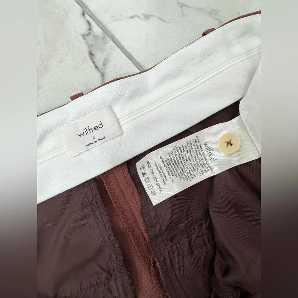 Aritzia's Wilfred The Effortless Pants in Spice, Size 0, Inseam Is 31.5 Inches. - Picture 7 of 8